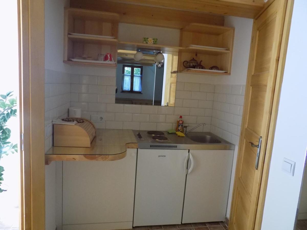 Takacs Tanya Nemesvamos Apartment ภายนอก รูปภาพ